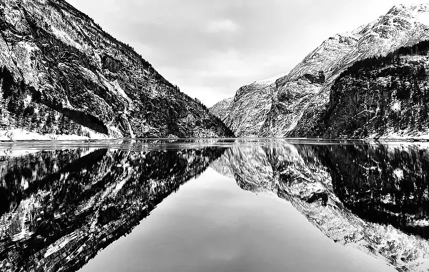 Alpine lake — Revenue Management for hotels